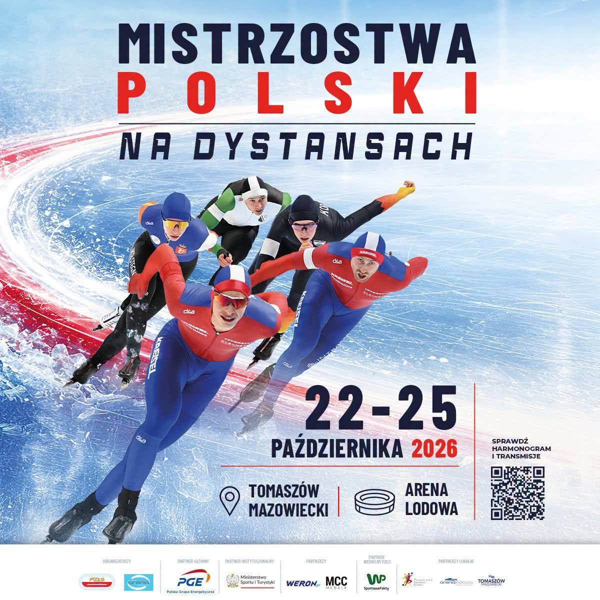 Na zdjęciu plakat Mistrzostw Polski na Dystansach w Arenie Lodowej. Na plakacie pięciu panczenistów w różnokolorowych kombinezonach podczas sprintu na lodzie